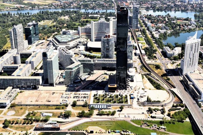 Moderne Wohnung in Kaisermühlen mit Garten und Panoramablick - foto 4