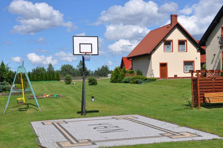 Holiday house 300 m from the lake, 30 km from the Baltic Sea - BF-D9VKX