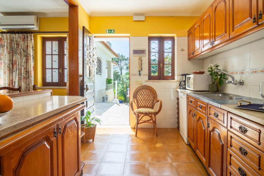 Schönes Ferienhaus in Colares mit Privatem Pool - foto 20