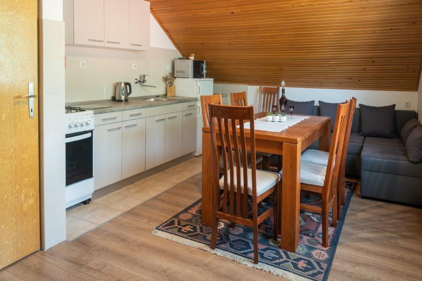 Attic Apartment with Balcony A2 - foto 6