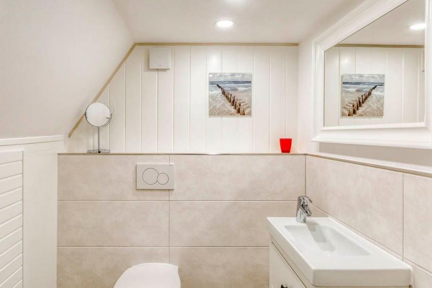 Reetdachhaus inmitten von Wiesen und Feldern - foto 30