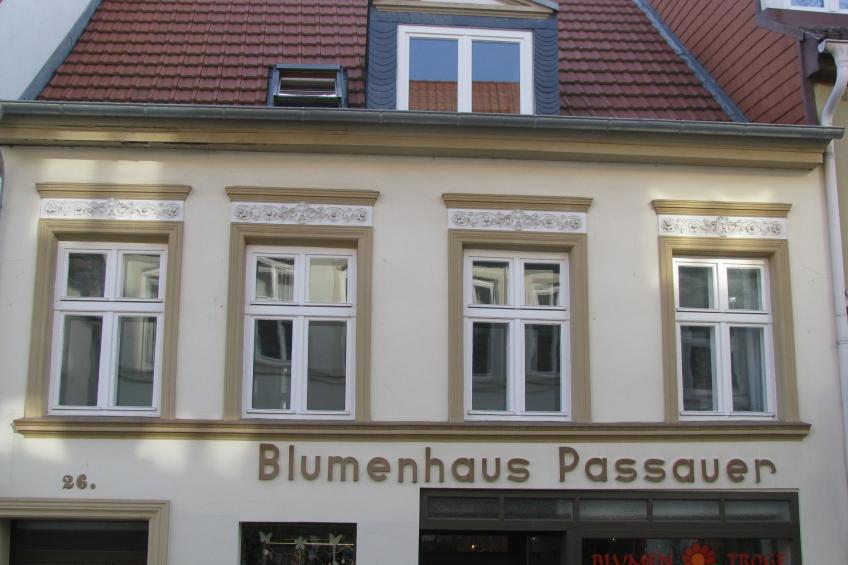 Moderne Wohnung mit Terrasse in zentraler Lage - foto 3
