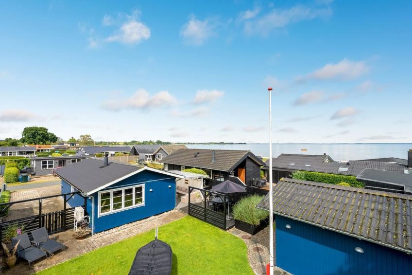 "Urda" - 50m from the sea