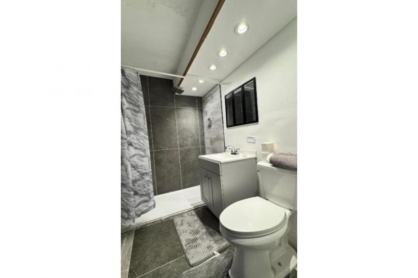 Premium Queen Bed Non-Smoking - foto 15