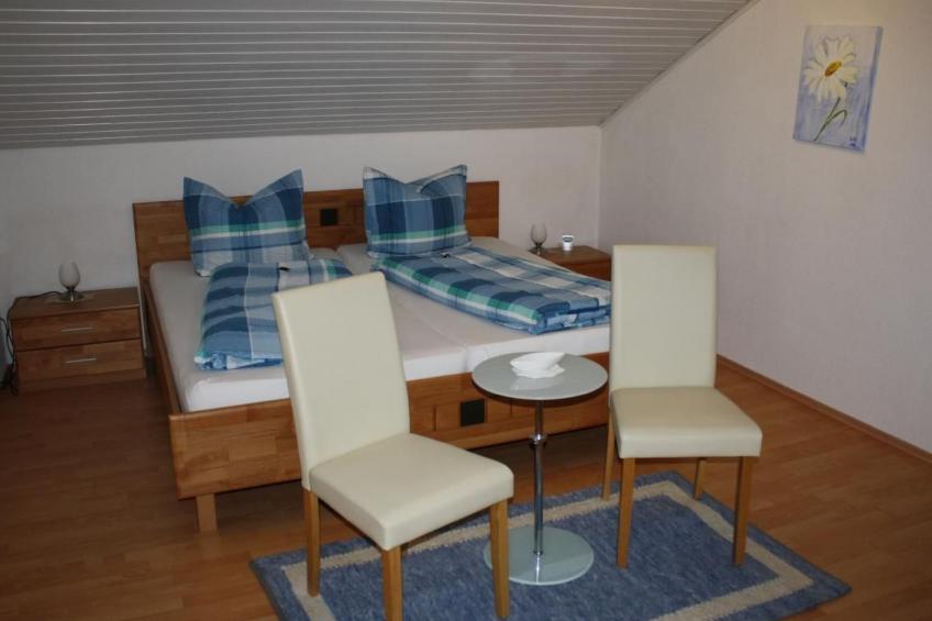 Große Wohnung mit Badewanne - foto 2