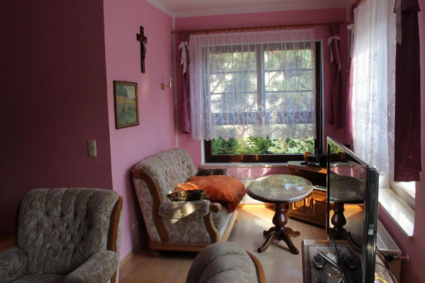 Geräumige Ferienwohnung mit Terrasse, in günstiger zentraler Lage in der Oberla - foto 9