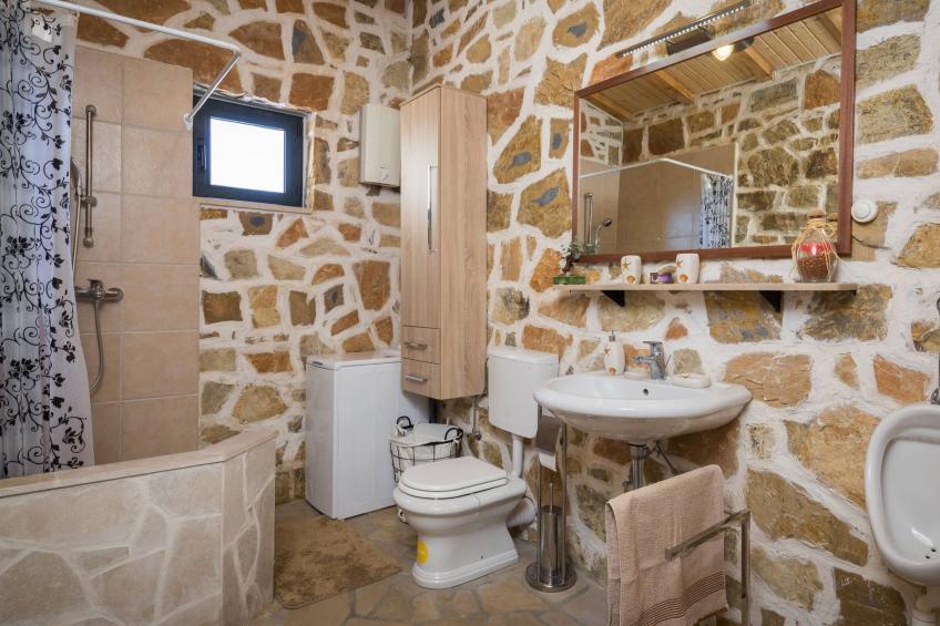 Schöne Steinvilla Divino mit Pool und Ausblick - foto 26