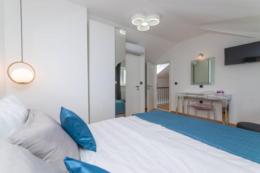 Spectacular Bol Island Sea View Villa with Pool - Four Bedroom Villa with Pool - foto 18