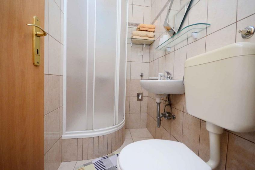 Holiday apartment with barbecue facilities and terrace - BF-D49M2 - foto 15