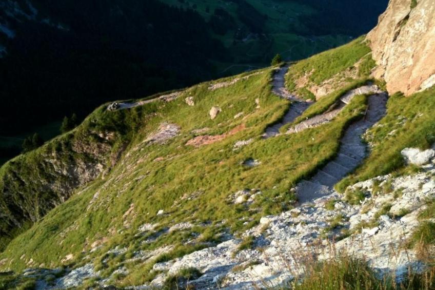 Brunni-Alpthal direkt an den Mythen-Bergen - foto 39