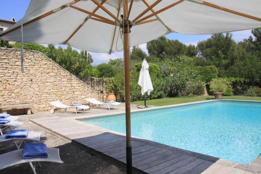 Bastide avec piscine 3 terrasses dans un écrin de verdure - foto 7