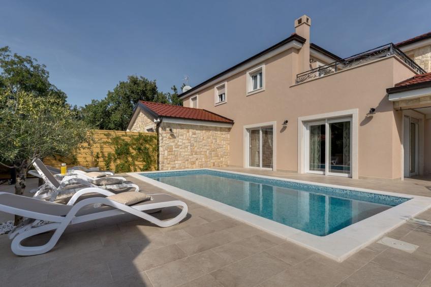 Villa "Lukas und Ana" mit Schwimmbad - foto 13