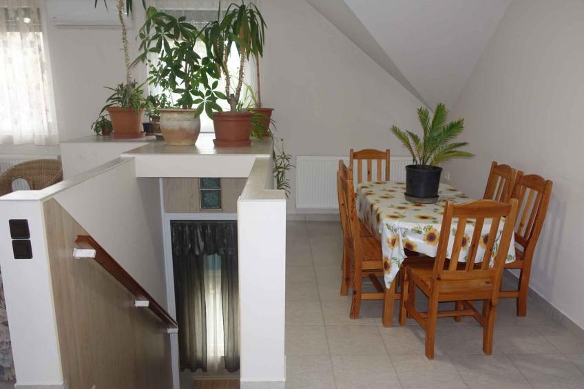 Holiday apartment with cozy garden furniture - BF-CNMM - foto 8