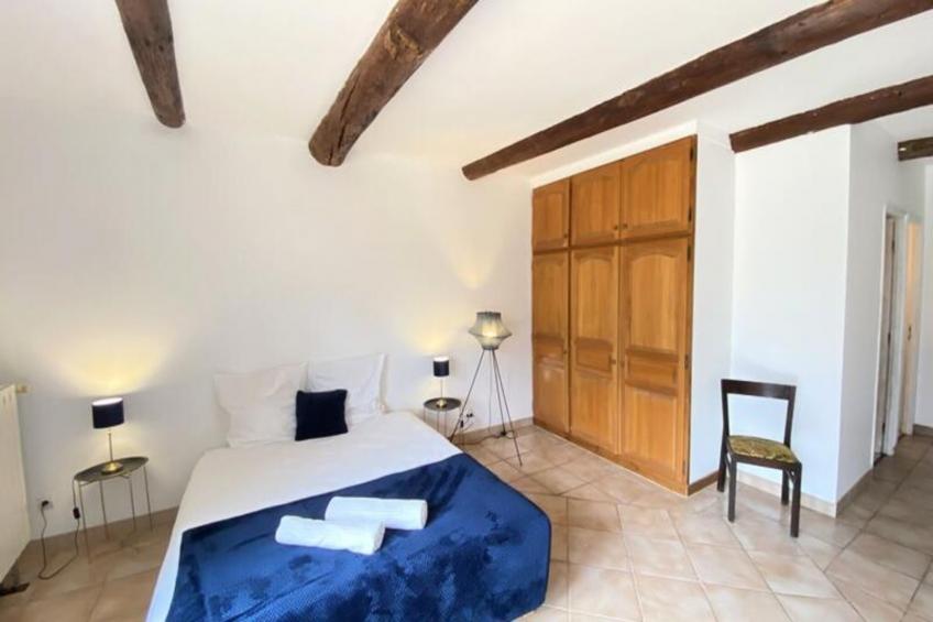 84b7 - Logement Dans Mas De Charme Du Xviiième Siècle - foto 8