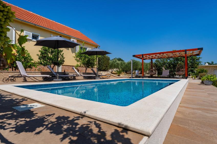 Villa Sucic with private pool - foto 28