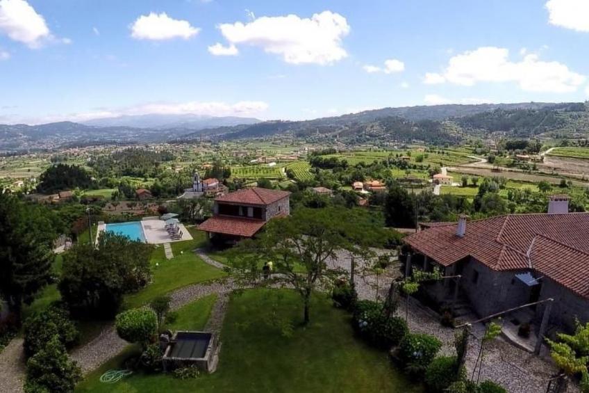 Fabelhafter Pool in einer atemberaubenden Landschaft - foto 39