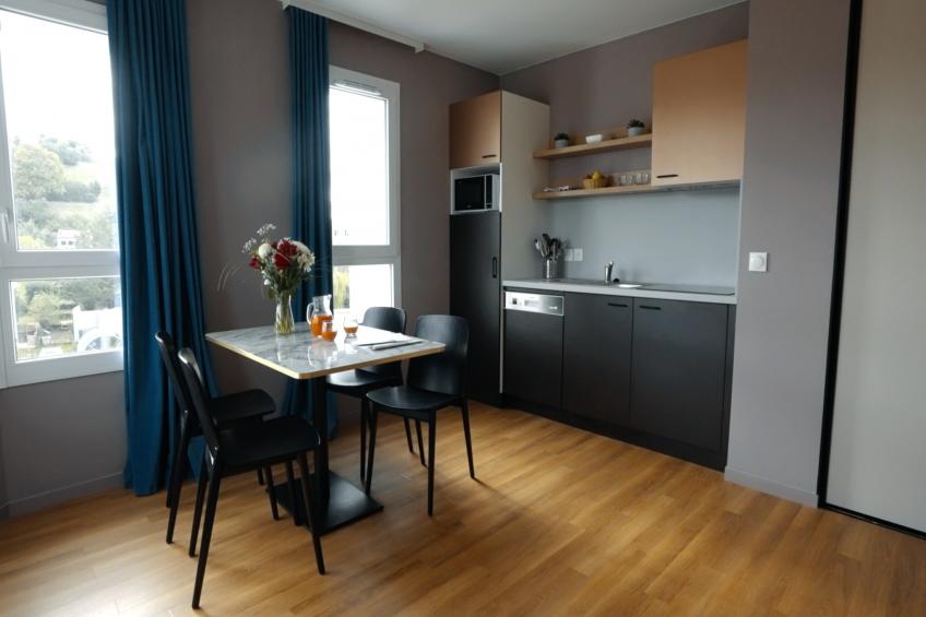 Resort thermal de Châtel-Guyon Apartment COME- Standard with bath - foto 9