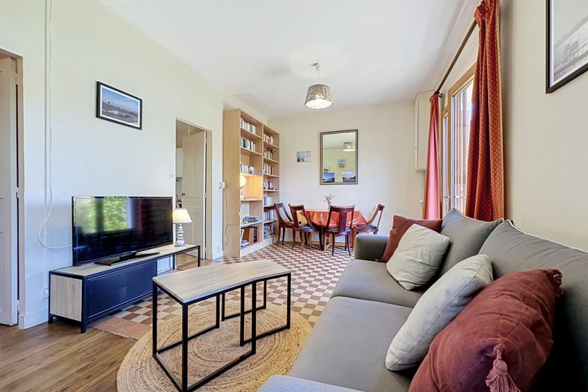Les Ajoncs