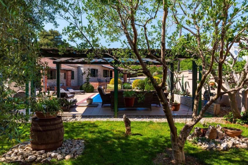 Stone villa Tea with pool - foto 30