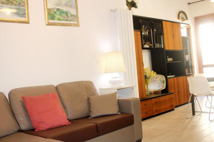 Sehr zentral mit Parkmöglichkeit - foto 9