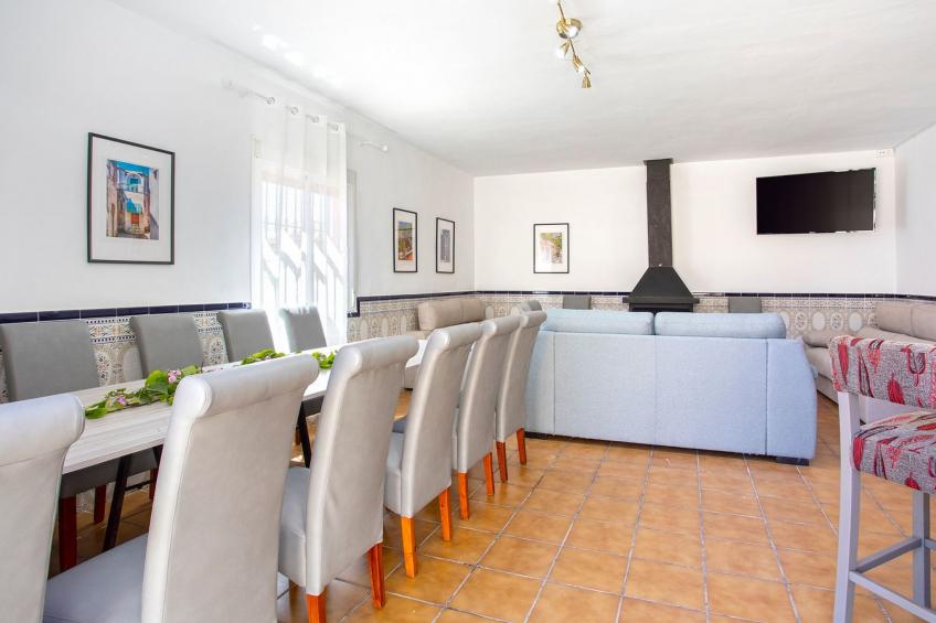 Familienhaus mit großzügigen Außenanlagen - foto 41