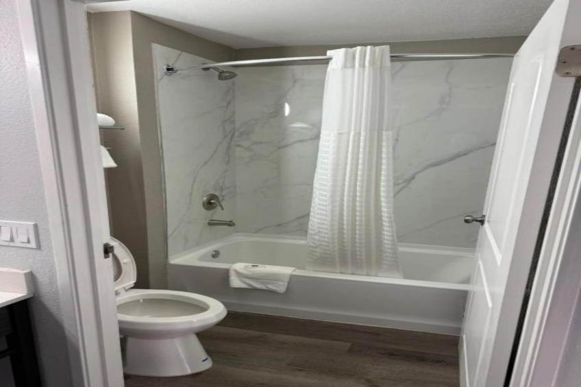 1 Full Bed  Mobility Access Tub Nsmk - foto 15