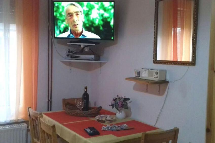 Klimatisiertes Ferienhaus in Bükfürdö mit Garten - foto 36