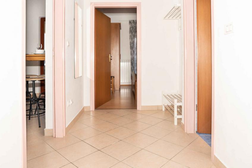 Holiday apartment with balcony and beautiful sea view - BF-KWRN8 - foto 31