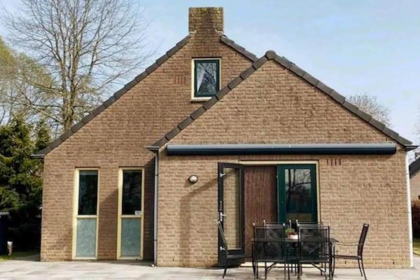 6 - Person Forest Pet & Family Bungalow