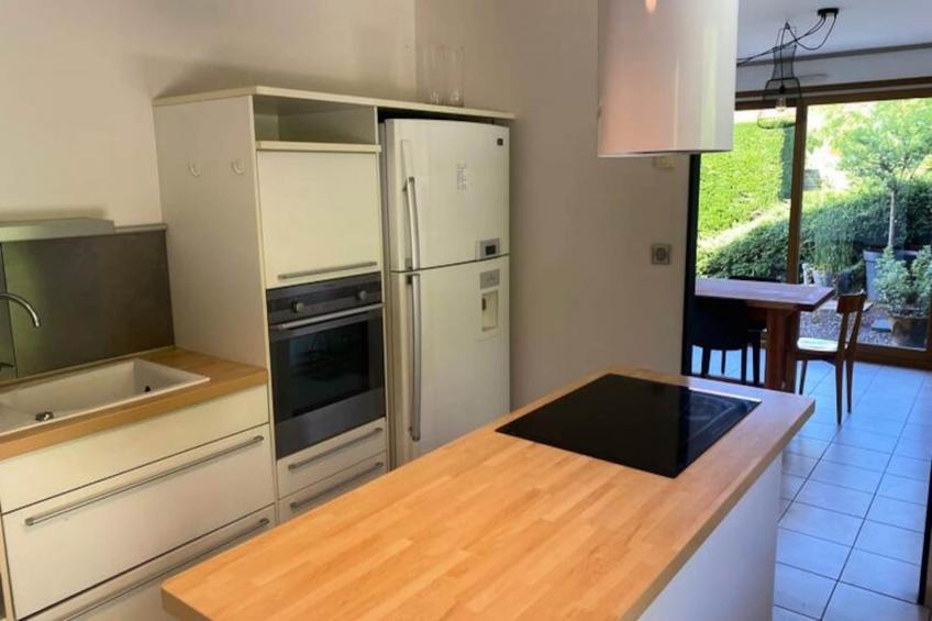 Belle Villa Avec Piscine Jacuzzi Et Vue Lac - foto 34