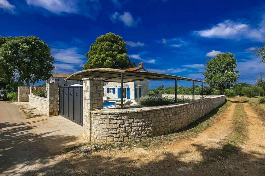 Villa Lenka mit Pool - foto 31