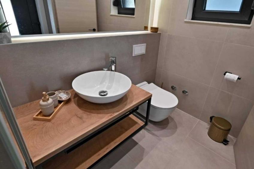 Luxury Slatine Apartments with Terrace and Garden - One Bedroom Apartment with Terrace - foto 11