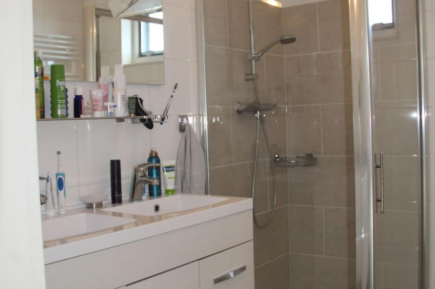 Boot "De Frijheit" mit Blick auf das Wasser - foto 11