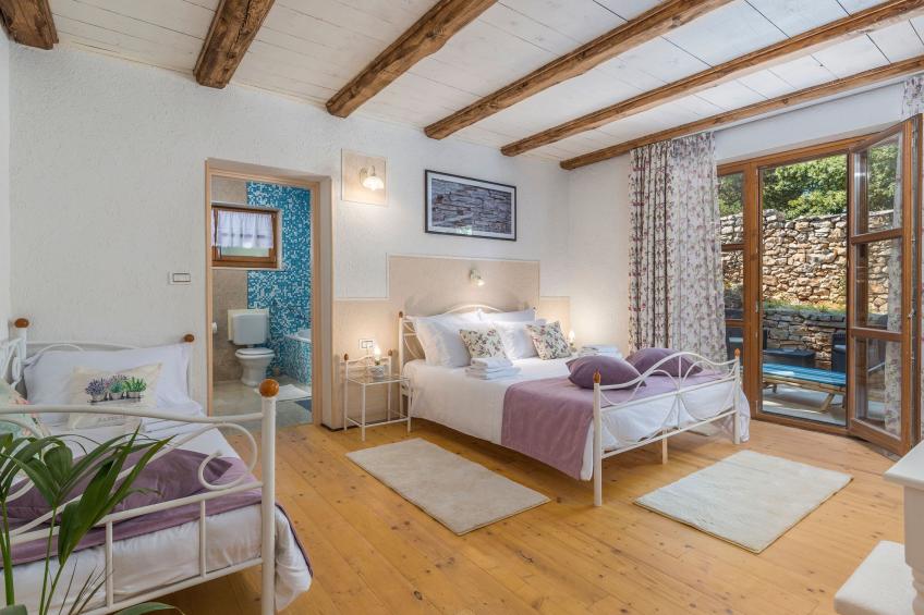 Vila Lipica - foto 28