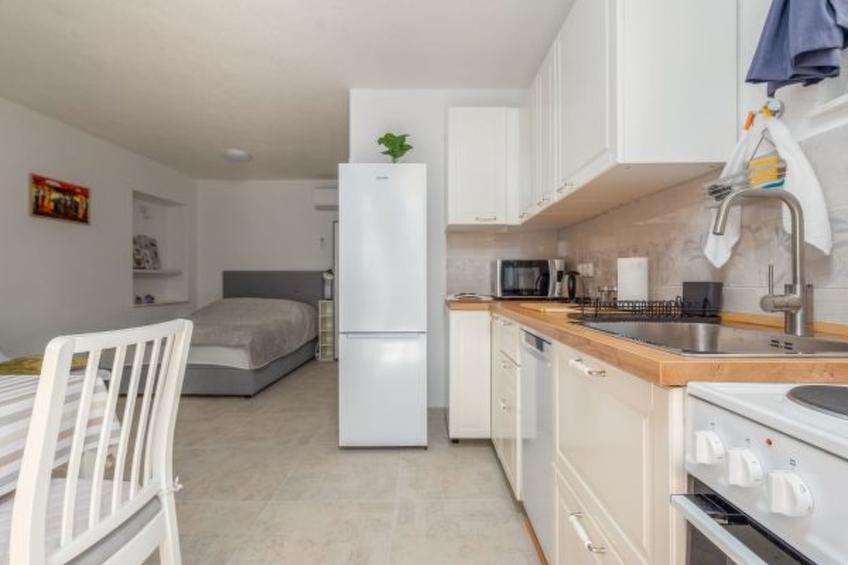 Studio Apartment Varos with shared pool - foto 11