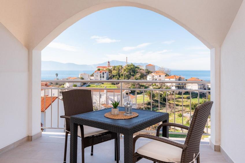 mit privater Terrasse