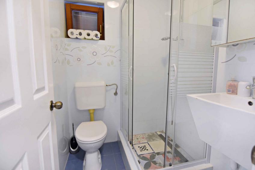 Ferienwohnung für Paare mit Terrasse und gemeinsamem Garten, nur wenige Schritte vom Strand entfernt - BF-8X78K - foto 24