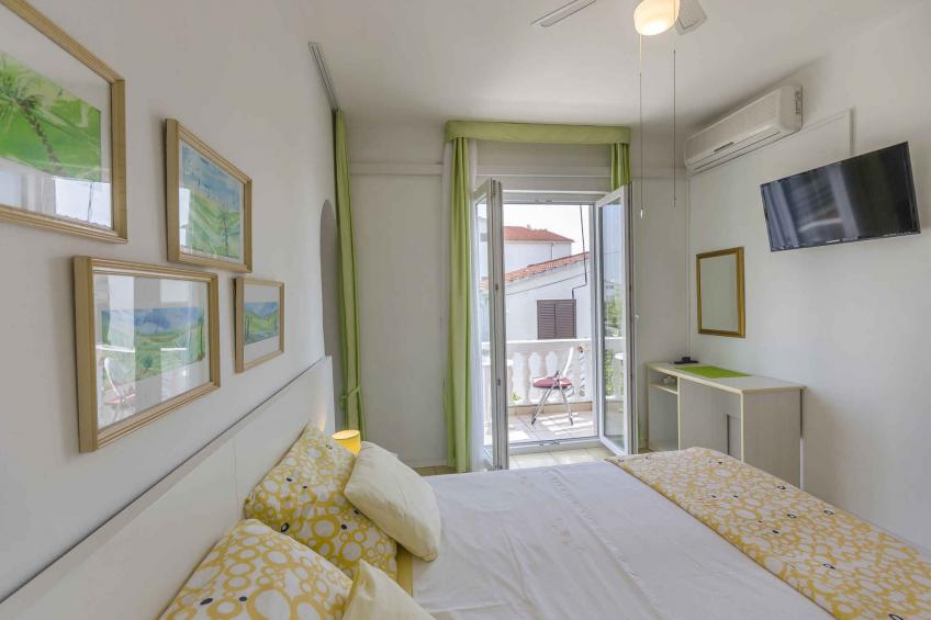 Holiday apartment with balcony and sea view - BF-PWYRN - foto 6