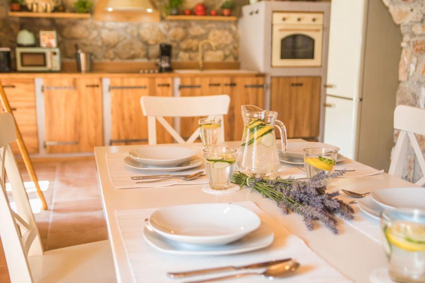 für 5 Personen und 1 Kind in Tribalj - foto 35