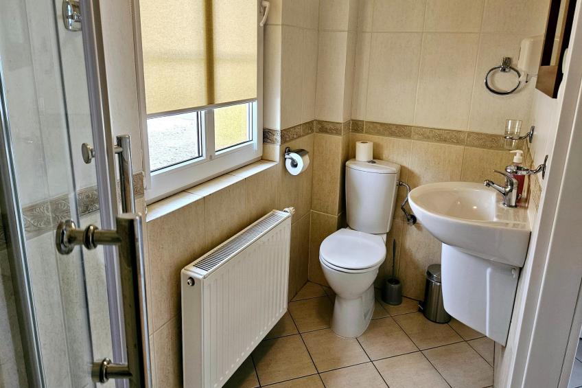 Dom z basenem dla 8 osób Kołczewo - foto 21