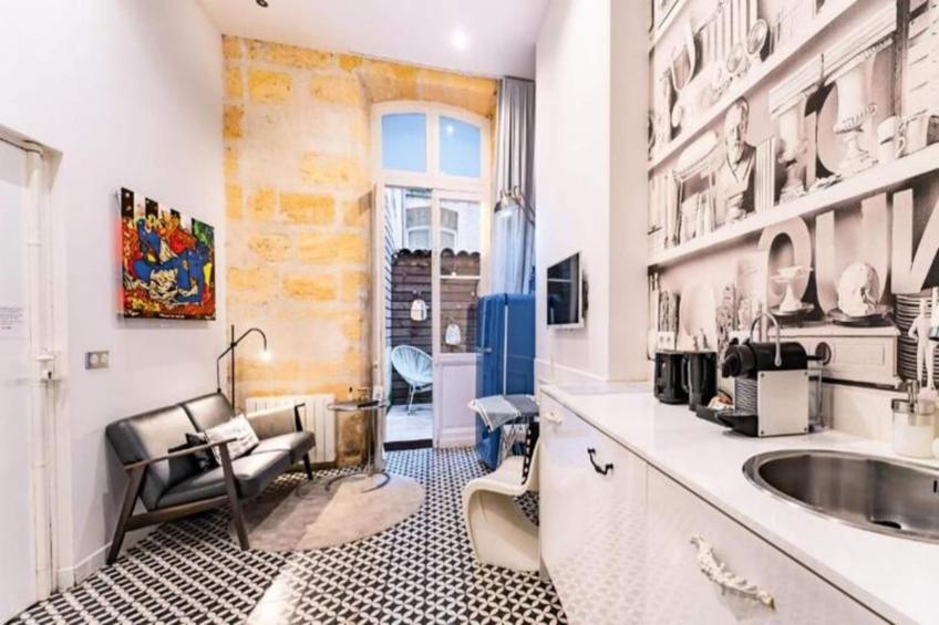 Studio D'architecte Charmant Dans Un Immeuble Du Xviiième Dans Le Centre - foto 10