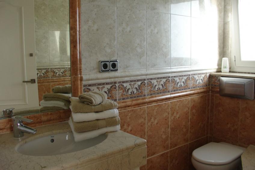 Gemütliches Ferienhaus mit Pool und Meerblick - foto 15