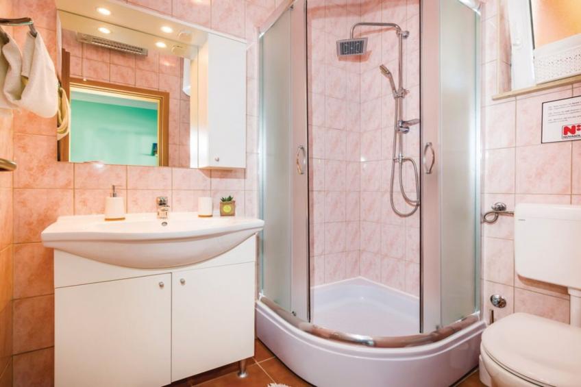 Holiday Home Villa Ksenija - Six Bedroom Holiday Home with Pool - foto 30