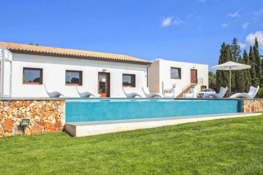 Schönes Landhaus vor kurzem am Rande des Dorfes - foto 25