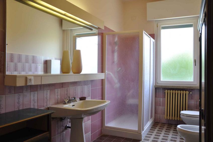 Vakantiewoning Appartement met privétuin op een gunstige locatie aan het meer - VW-2ZFCN - foto 31