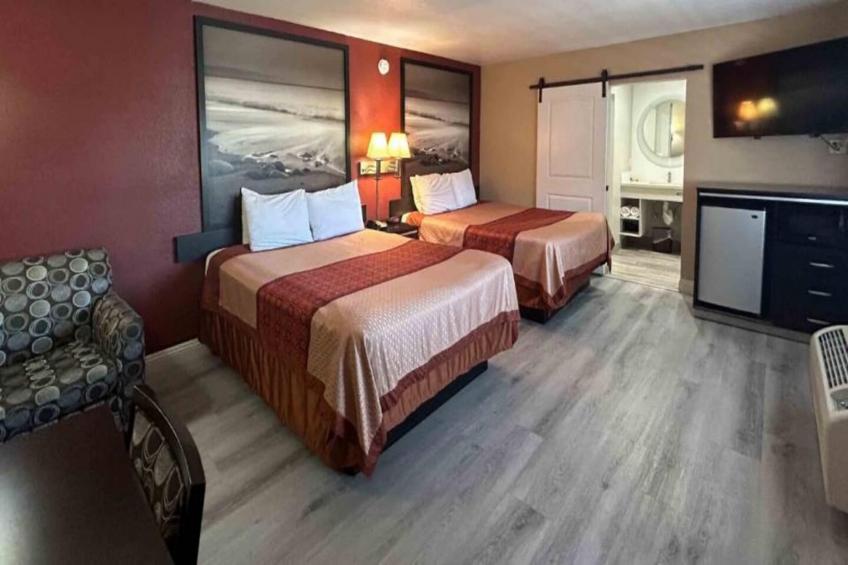 2 Queen Beds  Non-Smoking - foto 4