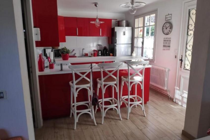 Schöne provenzalische Villa Les Carlets mit Pool - foto 30