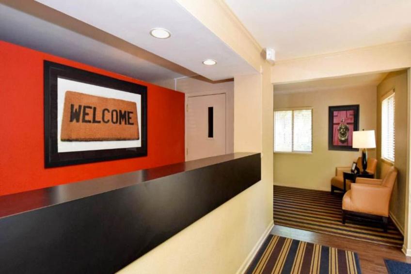 1 Queen Bed | Non-Smoking, Kitchen - foto 29