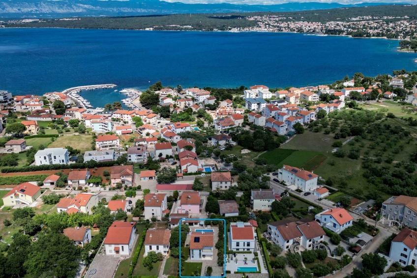 Holiday house with private pool and spa - BF-XHK6D - foto 28