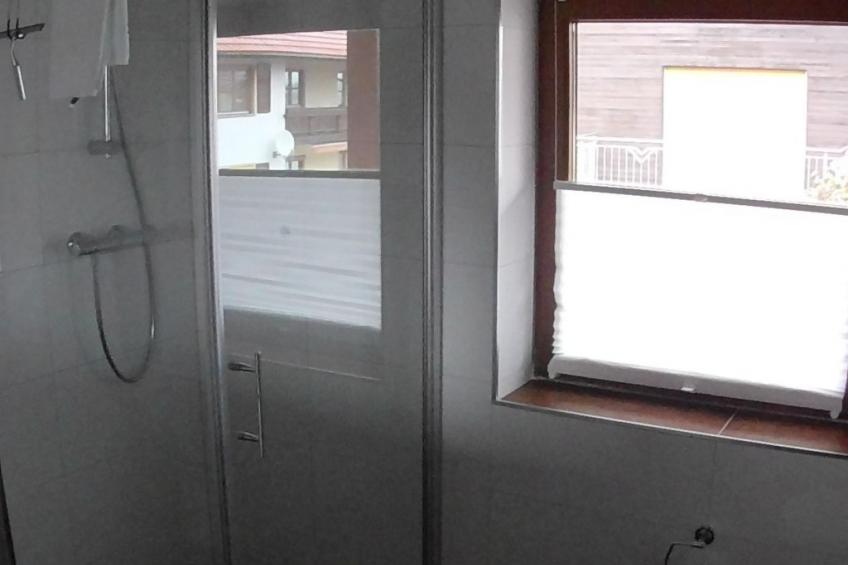 Wohnung mit einem schönen großen Balkon - foto 8